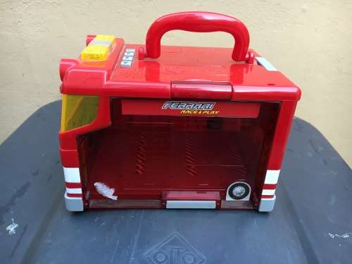 Burago Ferrari Truck playing set with sound - reduced