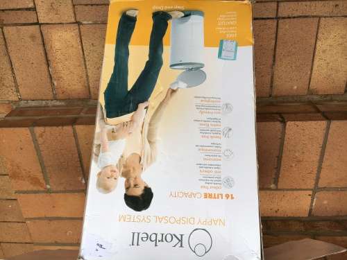 Wow - Fantastic condition - virtually brand new - Korbell Nappy Disposable System