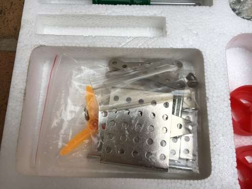 PolyLong Steel Building set similar to Meccano construct