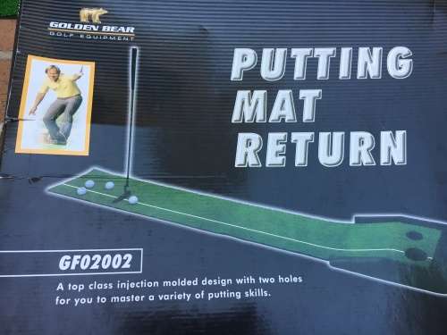 Brand new Large golf putting mat