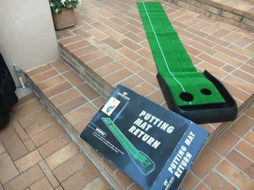 Brand new Large golf putting mat