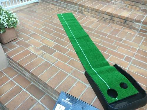 Brand new Large golf putting mat