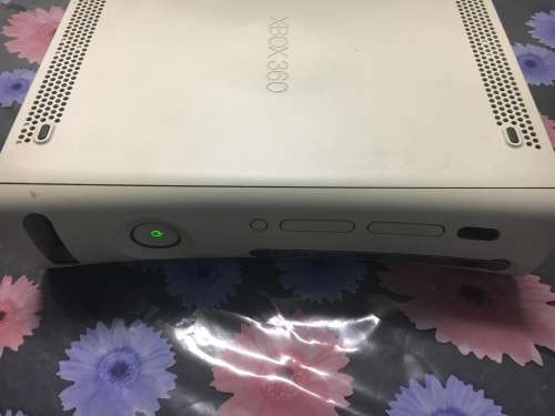 X Box 360 for parts or repairs red ring