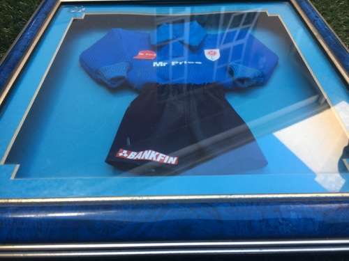 Blue Bulls mini rugby kit in frame - collectors item - fantastic for mancave or display