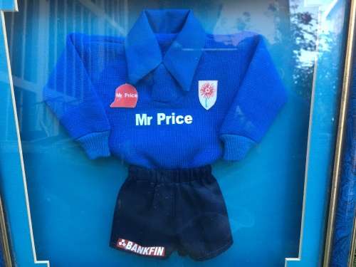 Blue Bulls mini rugby kit in frame - collectors item - fantastic for mancave or display