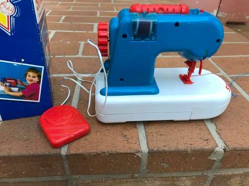 Singer sewing machine