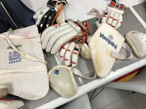 Cricket kit - various items with bag