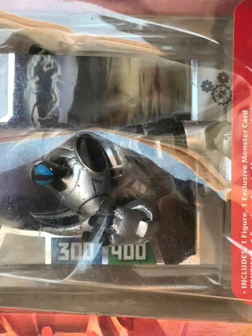 Brand new Redakai Metanoid Figurine - nice