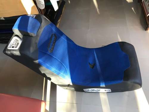 Nice Gaming Seat - good price - just needs a patching up - price reduced
