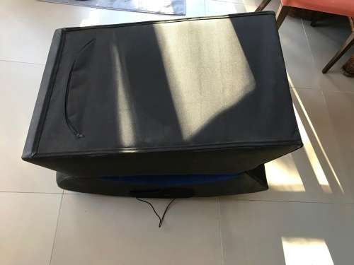Nice Gaming Seat - good price - just needs a patching up - price reduced