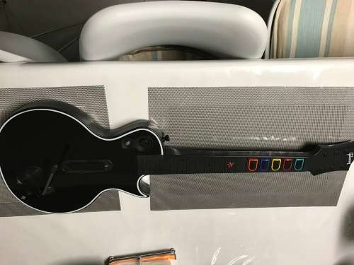 X box 360 Wireless Guitar - nice