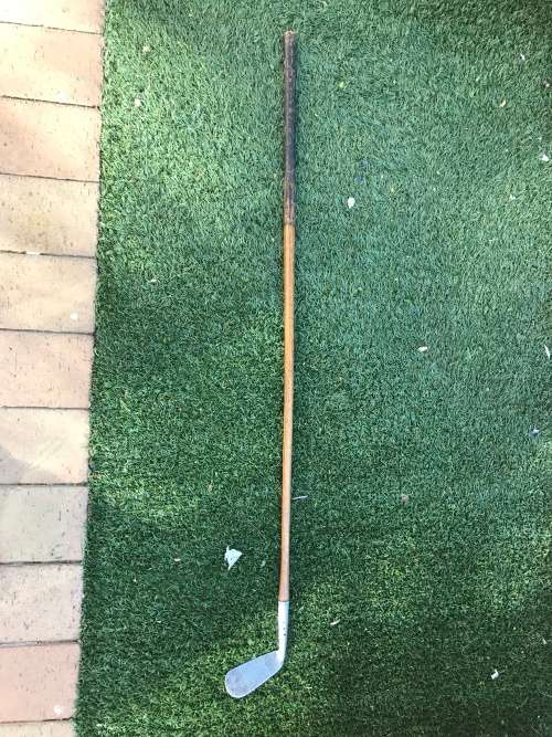Wow - vintage hickory pure wood shaft - very rare