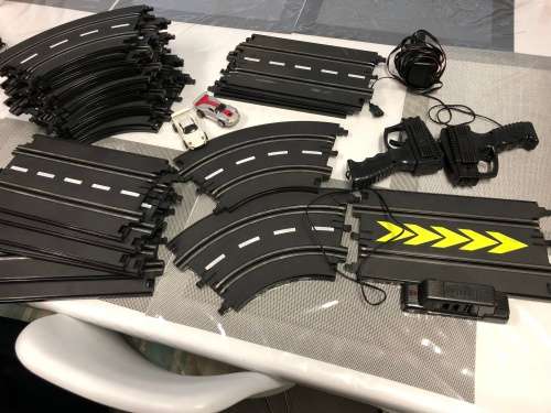 Large set of Artin slot car