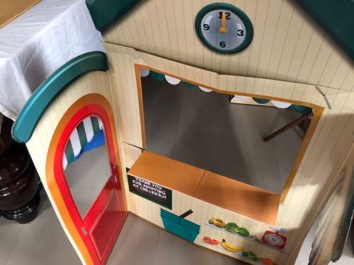 Wow - Little Shopper collection - stall, items and carry case