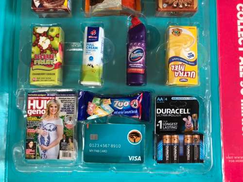 Wow - Little Shopper collection - stall, items and carry case