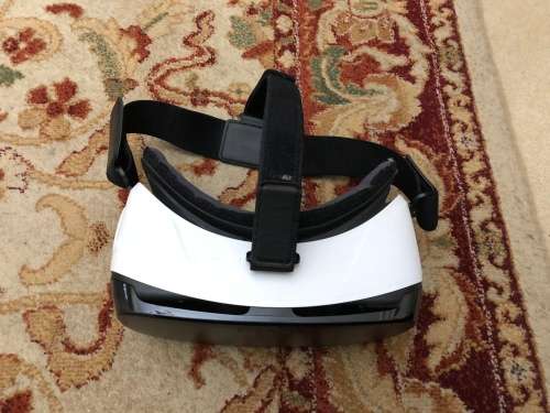 Samsung Gear VR Ocular headset - excellent