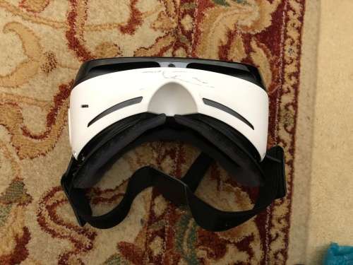 Samsung Gear VR Ocular headset - excellent