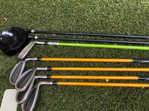Junior golf clubs with bag - nice