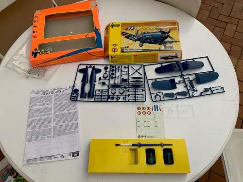 New and lovely Corsair Fighter Jet model Italeri