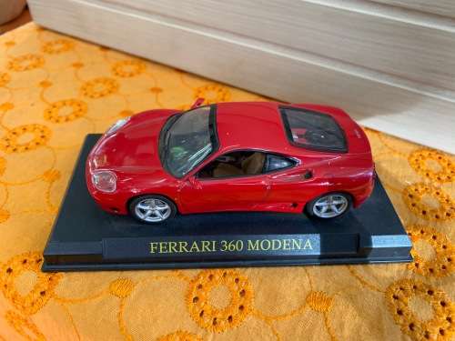 Collectable Ferrari 360 Modena 1:43