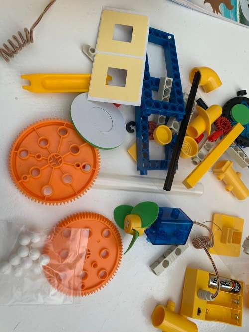 Lovely Hovercraft building kit