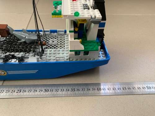 Amazing original Lego ship - very detailed
