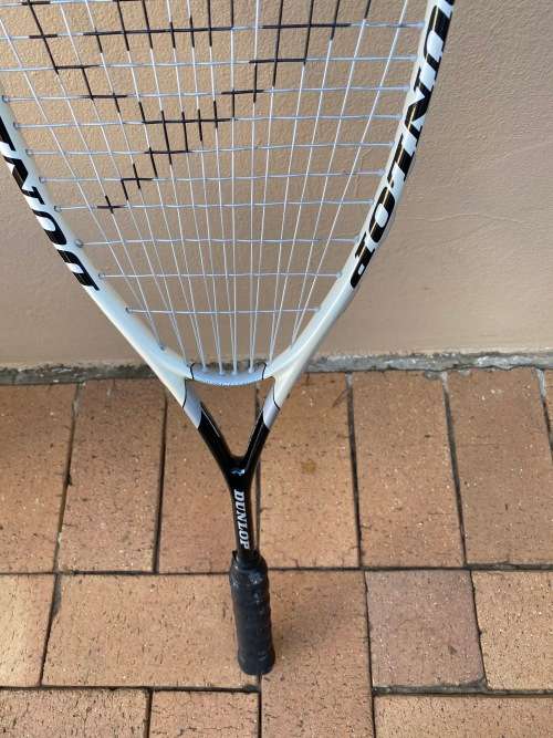 Lovely Dunlop Graphite Composite - amazing racquet