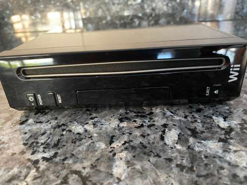 Nintendo Wii machine in working condition