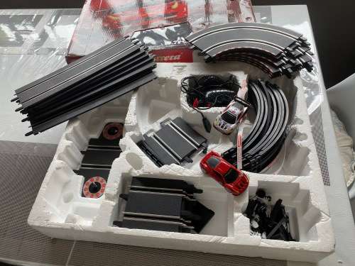 Lovely Ferrari Carrera set