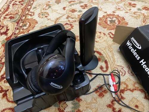 Brand new Zennox Wireless Headphones