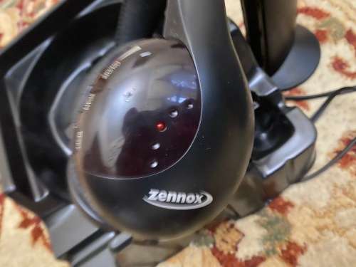 Brand new Zennox Wireless Headphones