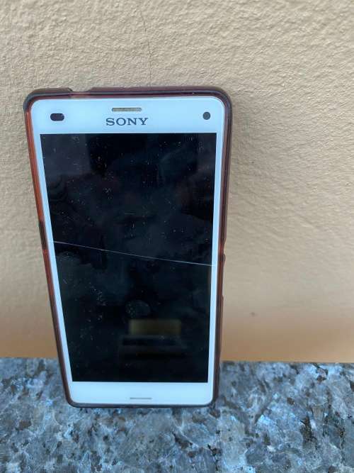 Sony phone in box - see pics