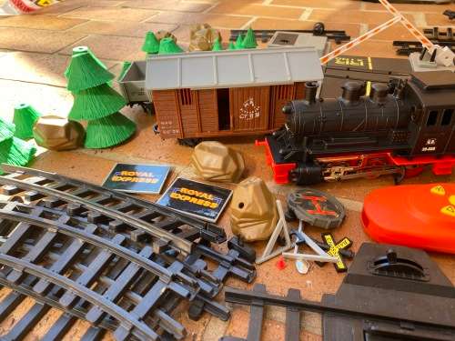 Nice train set with solid loco