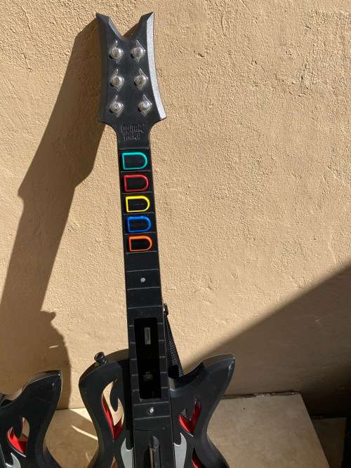 2 x wii guitars