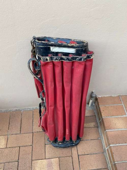 Vintage Golf Bag - lovely - Red and unusual