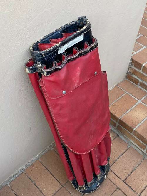 Vintage Golf Bag - lovely - Red and unusual
