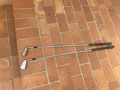 2 x Sabre golf clubs 3 and 9 Cheap
