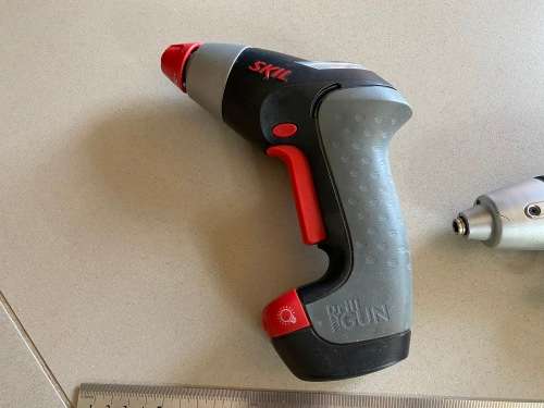 Screwdriver and Drill Gun - not tested - selling as spares