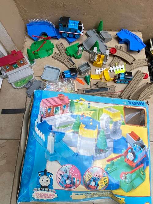 Large Thomas Train set with buildings, track, road signs etc.