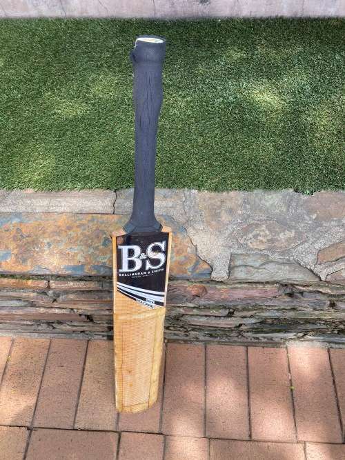 Bellingham and Smith English Willow cricket bat - CHEAP