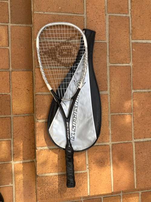 Dunlop Graphite Composite Squash Racquet - Nice
