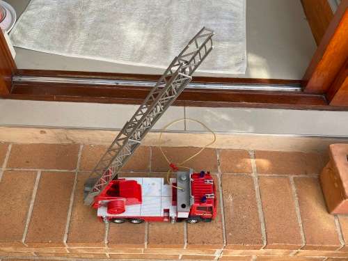 Large Fire Engine with sound