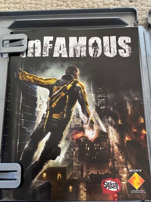 PS3 Infamous Game - nice and cheap