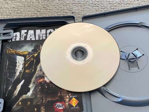 PS3 Infamous Game - nice and cheap