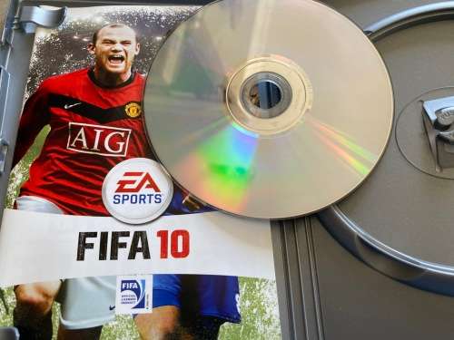 PS2 x 2 - FIFA 10 and Gran Turismo 4