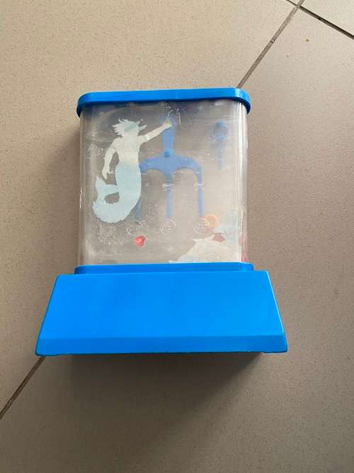 Vintage and Rare Tomy Water Game - Nice find and collectable
