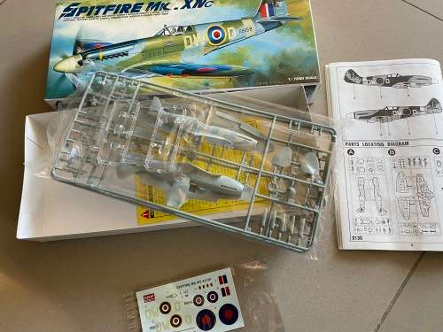 Brand new - Spitfire Model plane 1:72