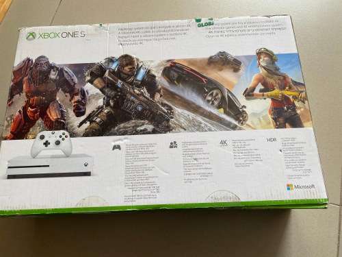 Brand new and sealed XBOX ONE S 1 T - nice