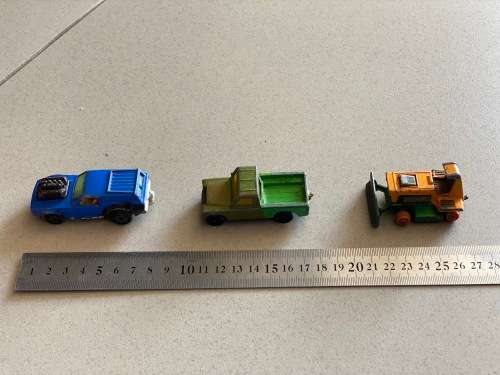 3 x vintage cars matchbox and corgi - excellent