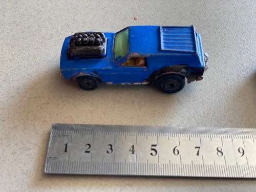 3 x vintage cars matchbox and corgi - excellent